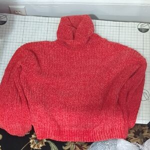 Pink rose cropped turtle Neck